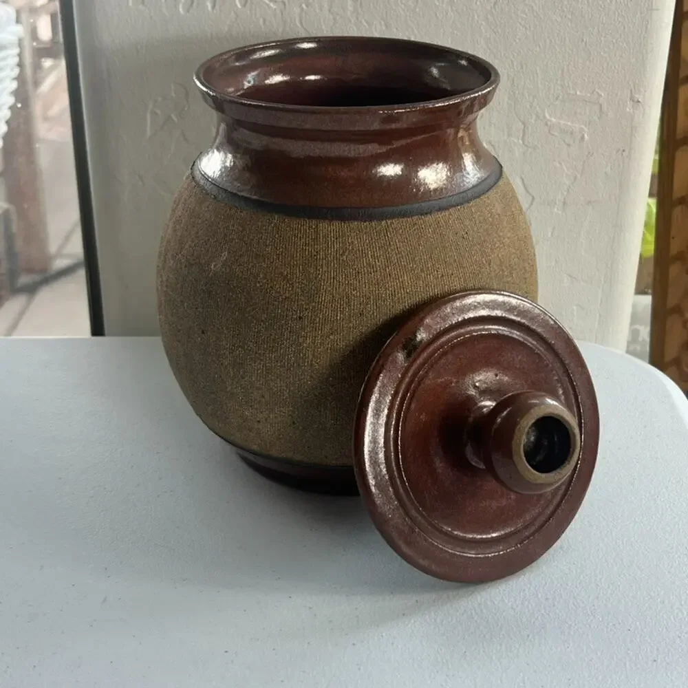 Art Studio Pottery Handmade Stoneware Lidded Storage Jar Artist Signed Brown Vtg